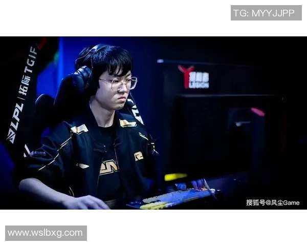 FPX在S15电竞总决赛国际邀请赛中的节奏掌控与战术执行全面点评 FPX在S15电竞总决赛国际邀请赛中的节奏掌控与战术执行全面点评